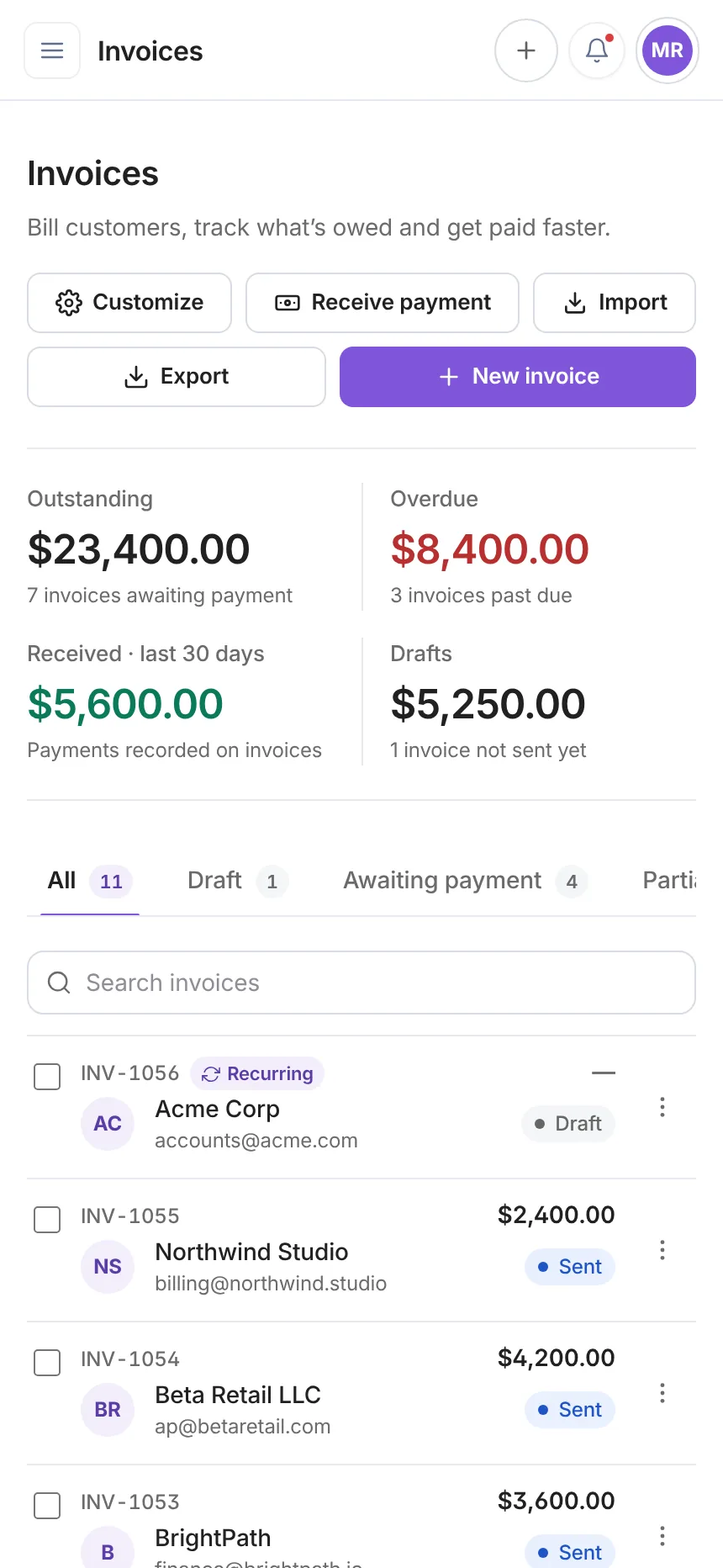 Tabby Talk 9 Tabby invoices screen on a phone with outstanding and overdue totals